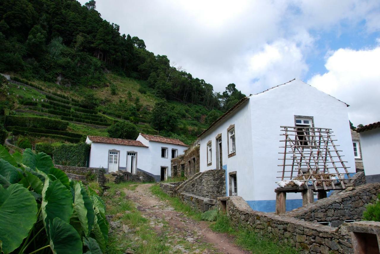 Aldeia Do Sanguinho Hotel Faial da Terra Exterior photo